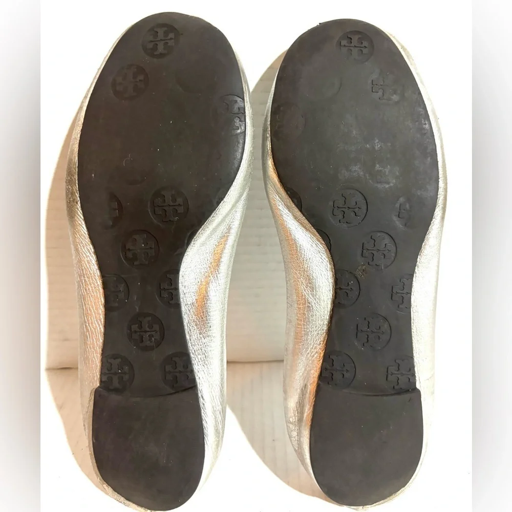 Tory Burch Metallic Silver  ballet flats round toe